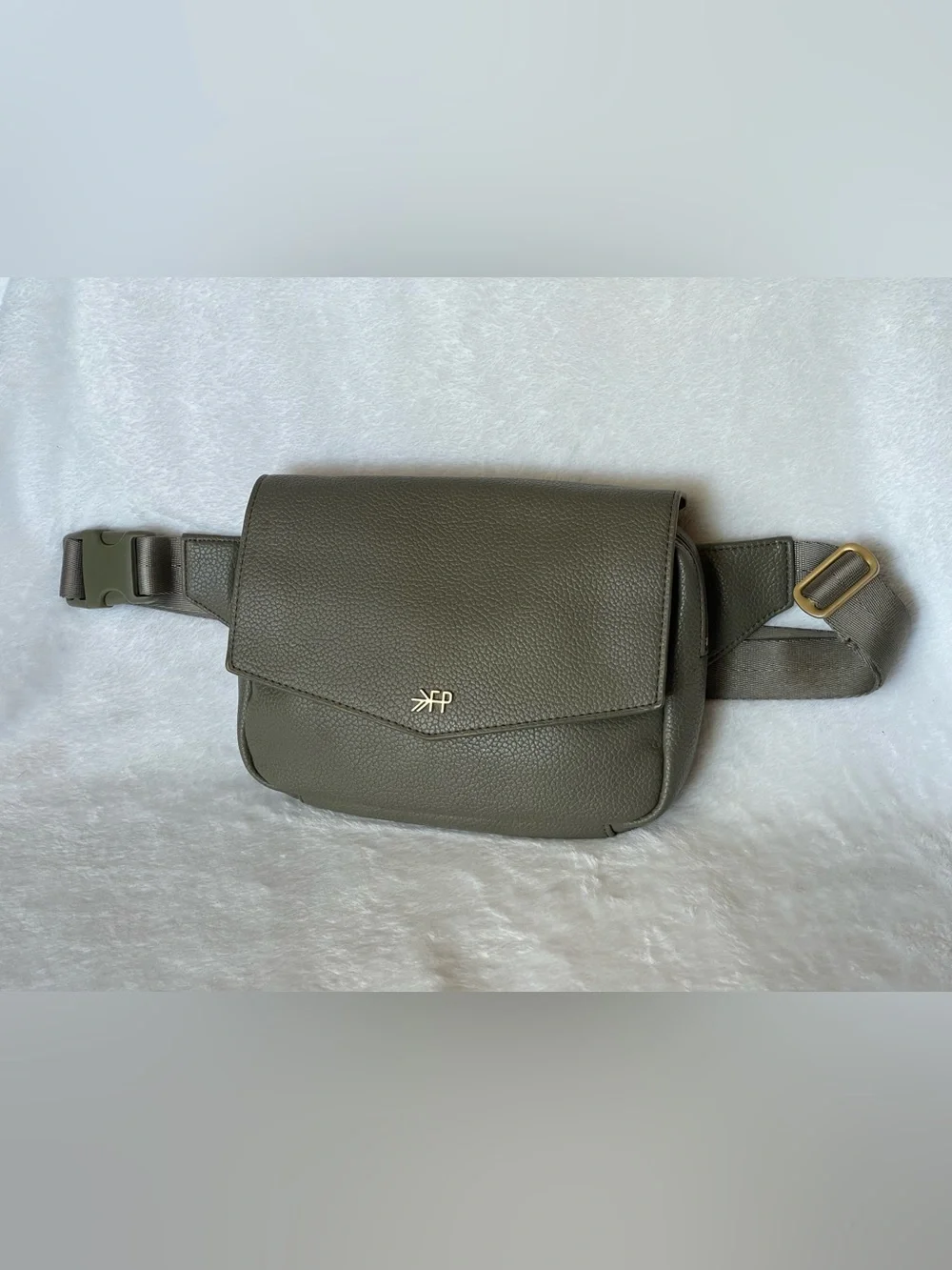 Freshly Picked Classic Park Pack in the color fig good condition - Picture 1 of 9